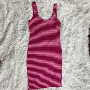 🍭Forever 21 Magenta & White Striped Dress NWT